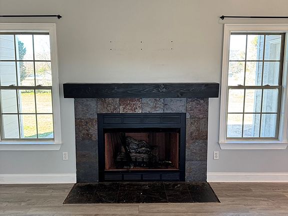 5th image of 5161 Abbott Cir
