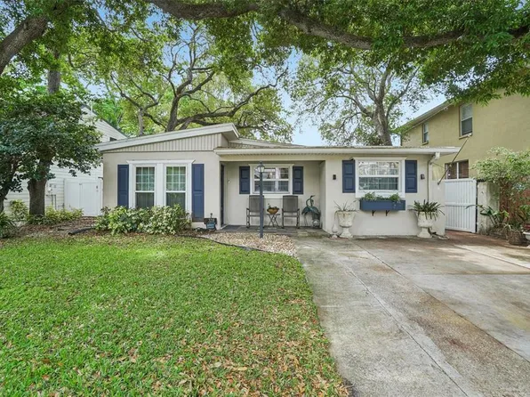 3218 W Oakellar Ave, Tampa, FL 33611