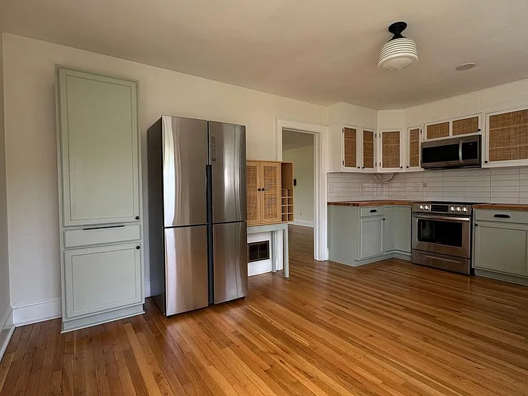 5120 Starkey Rd — Photo 7