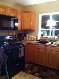 2nd image of 4 E Woodlawn Ave