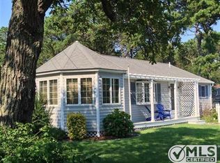192 Lower County Rd, Dennis Port, MA 02639