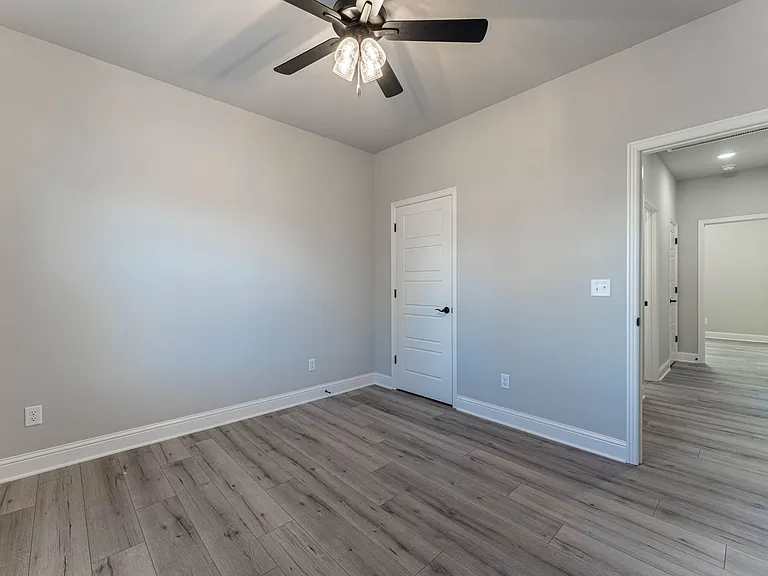2312 John Montgomery Cir — Photo 32