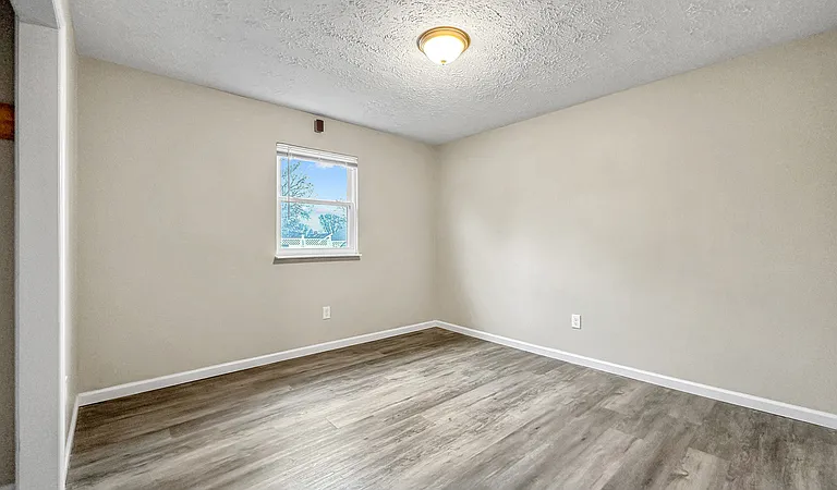 2215 Washington Pike #2 — Photo 7