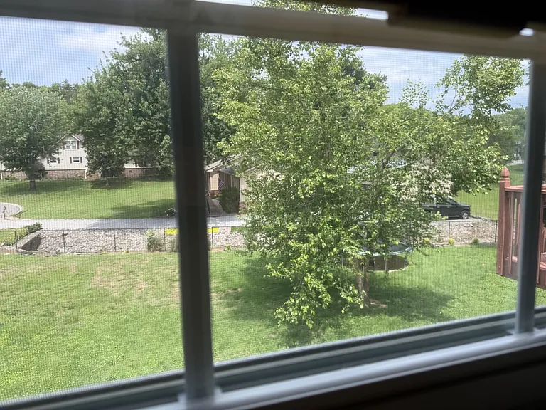 100 Diddle Ct — Photo 8