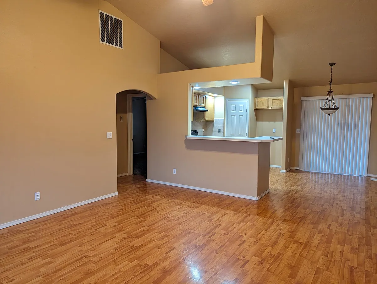 Building Photo - 5416 Crimson Ave