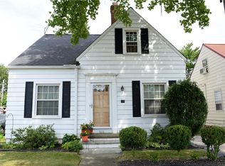 5131 Joseph St, Maple Heights, OH 44137