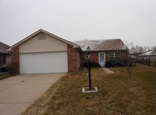 458 Polk Manor Dr, Greenwood, IN 46143