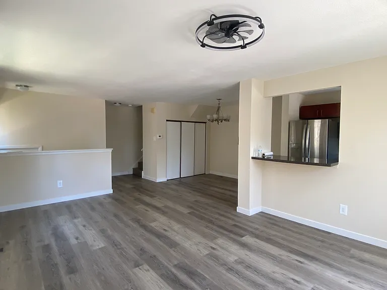 1549 Stoney Ln #A — Photo 17