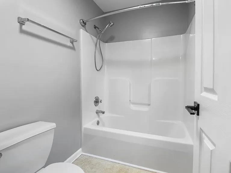 808 Leigh Ann Dr — Photo 15