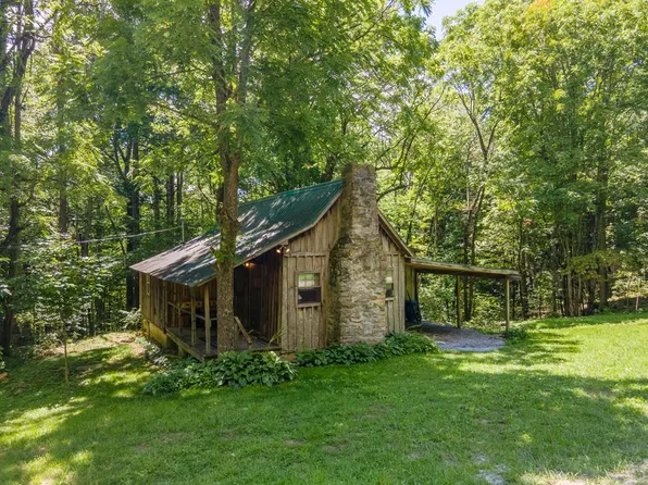314 Little Hog Back Mountain Ln, Highlands, NC 28741
