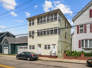 185 State St #185, Bristol, RI 02809