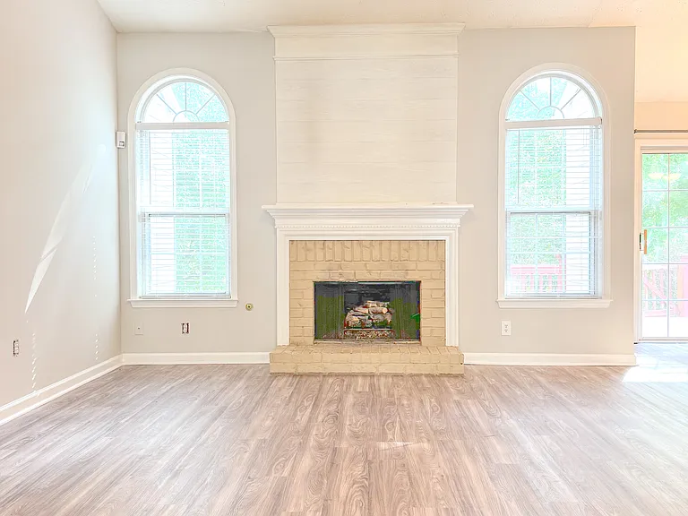 422 Antler Ln — Photo 6
