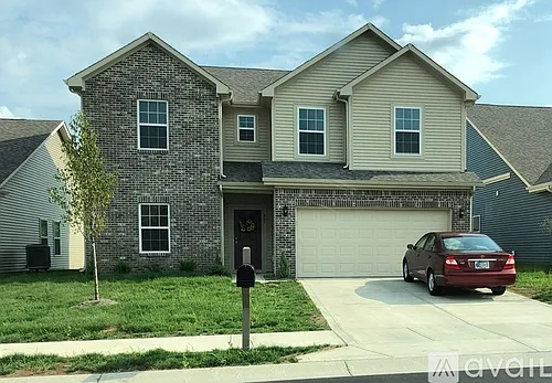 665 Wendover Ave Photo 1