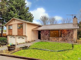 18804 39th Ave S, Seattle, WA 98188