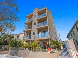 819 S Holt Ave APT 200, Los Angeles, CA 90035