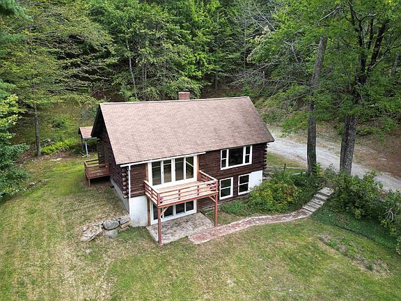 3rd image of 212 Colburn Road