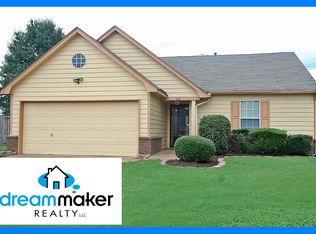 7688 Baysweet Dr, Memphis, TN 38125