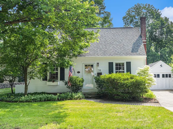 338 N Eagle St, Marshall, MI 49068