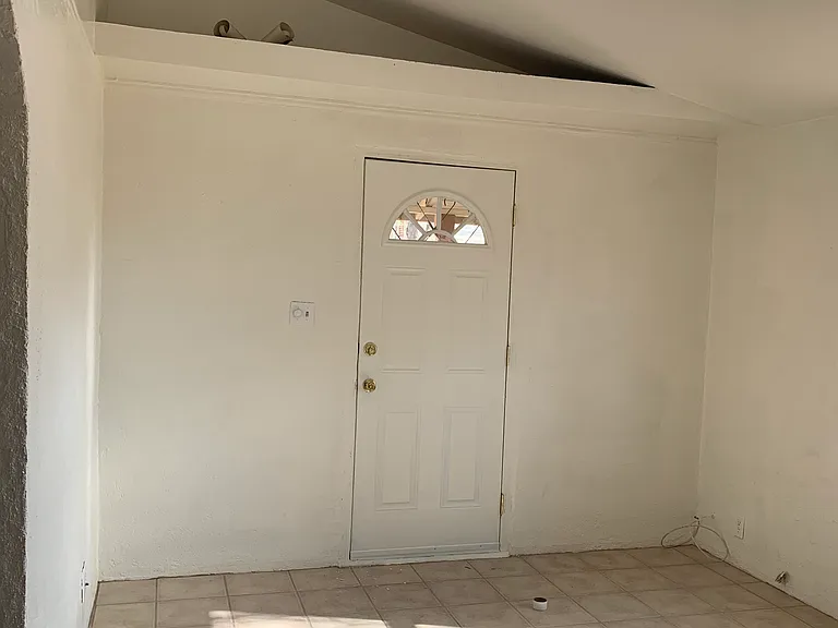 3025 N Richey Blvd #2 — Photo 3