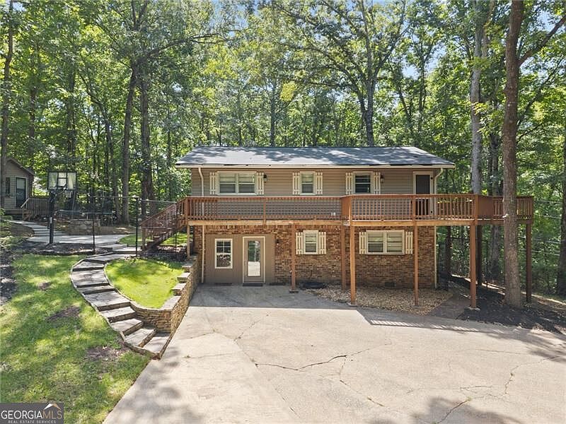 1st image of 7803 Beachwood Dr