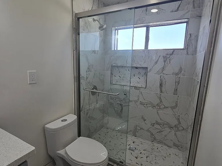 2507 Obama Blvd #4 — Photo 5