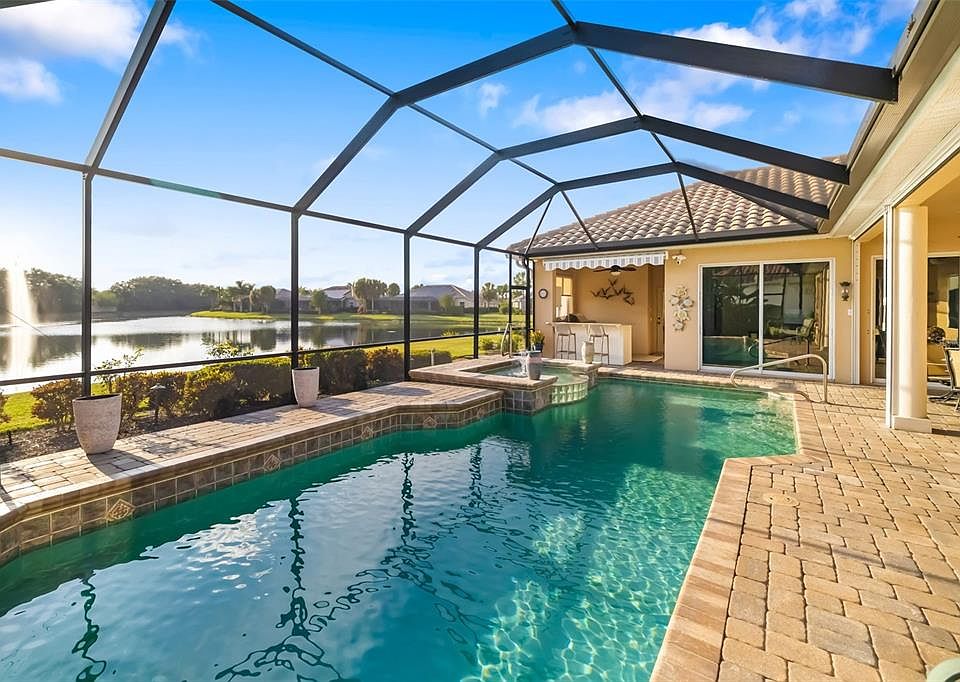 1st image of 409 SAND CRANE COURT