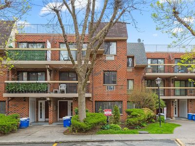 71-39 Sutton Place FL 3, Flushing, NY, 11365