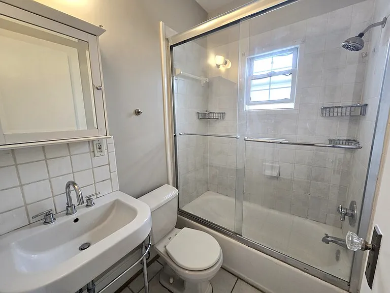 745 Monroe Dr NE #9 — Photo 11