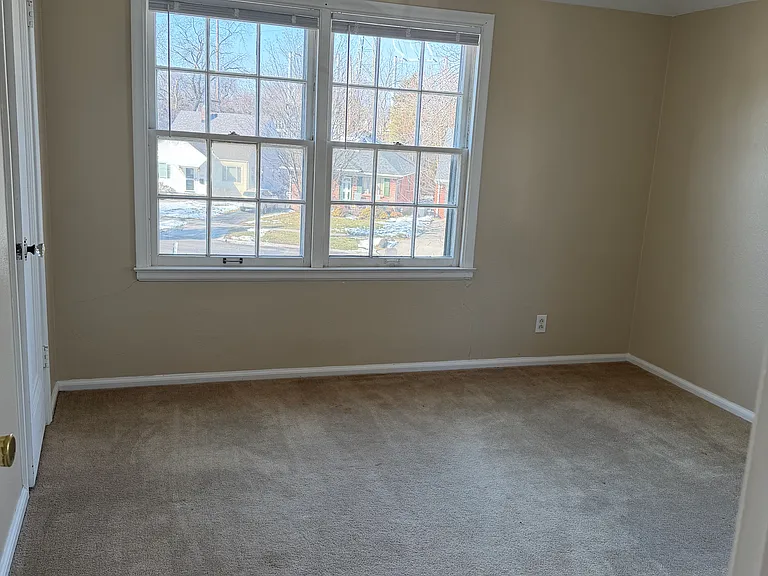 3022 Letchworth Pkwy — Photo 10