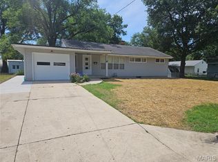 204 W Ford St, Montgomery City, MO 63361