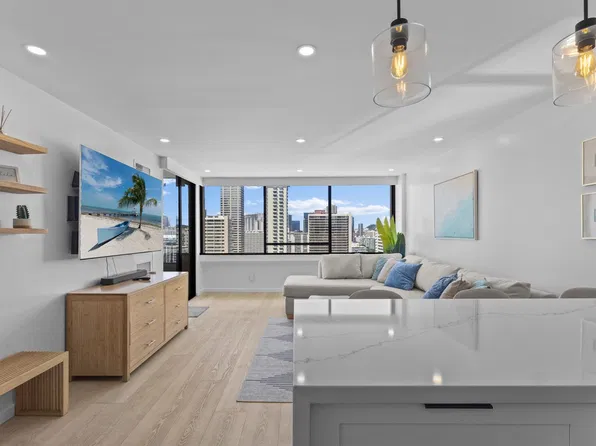430 Lewers St, Honolulu, HI