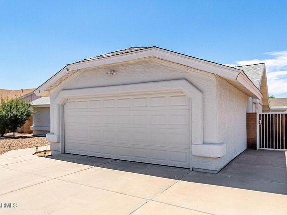 4th image of 8557 W MEDLOCK Drive