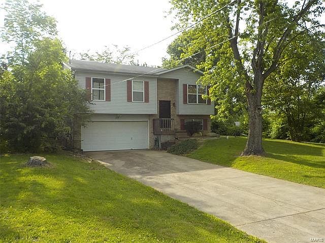 1st image of 117 Holdinghausen Dr