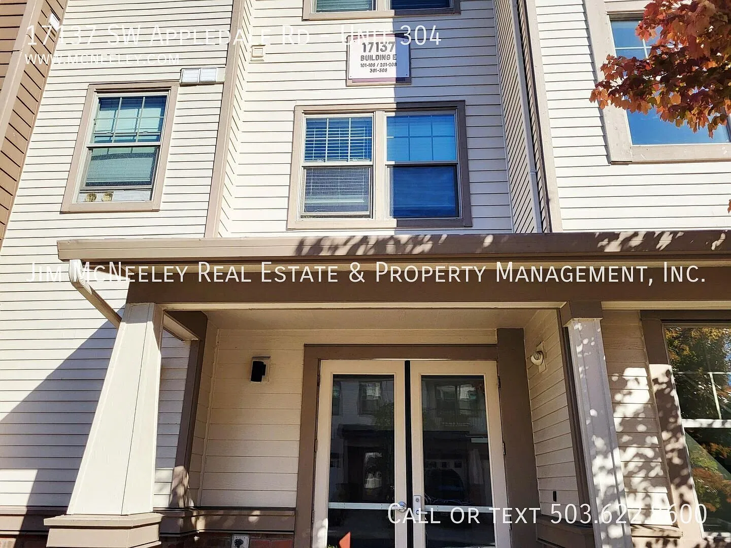Goregous, secure Condo with oversize garage, less than mile from Progress Ride! — Photo 2