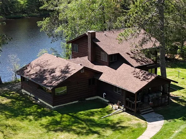 7485 Nelson Rd, Crane Lake, MN 55725
