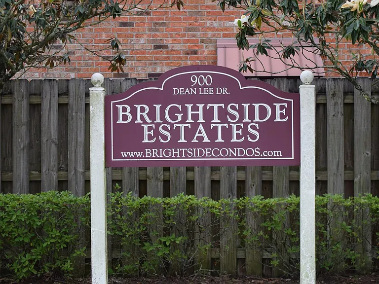 900 Dean Lee Dr #1301 — Photo 1