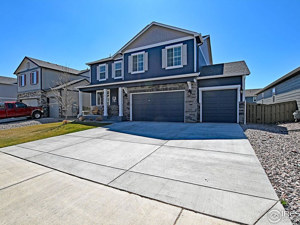 1st image of 154 Hidden Lake Dr