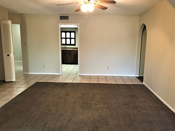 4th image of 4945 W Joyce Cir