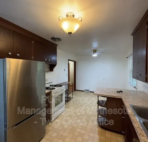 10525 Abbott Ave S — Photo 7