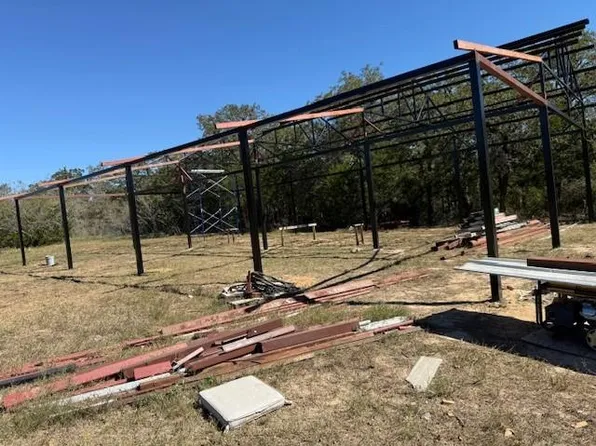 Synergy Dr, Bastrop, TX 78602