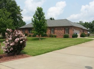 4214 Hayden Park Dr, Owensboro, KY 42303