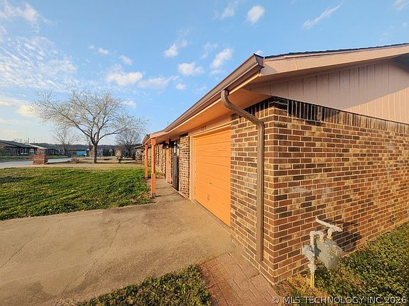 4th image of 522 Highland Dr