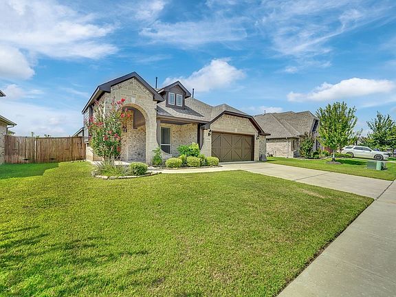 2nd image of 4706 Belladonna Ct