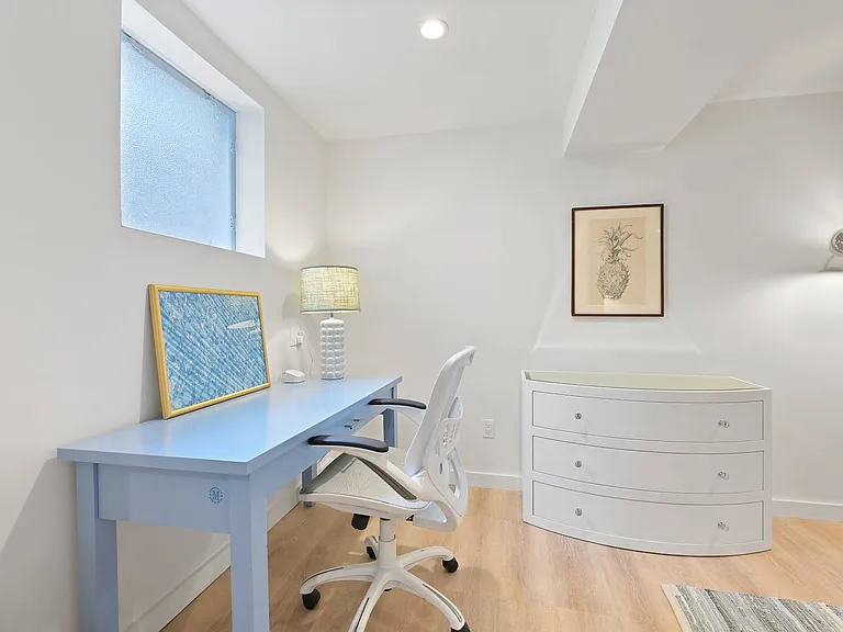 35 Toylsome Ln — Photo 34