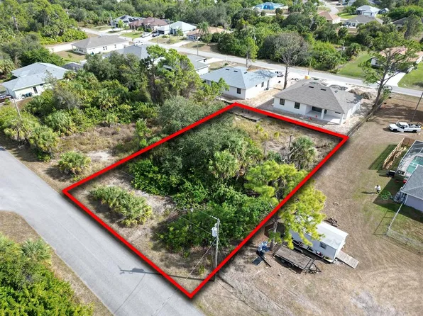 Varden Ter Lot 5, North Pt, FL 34288