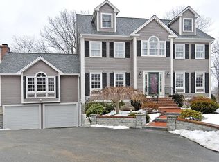 7 Emery Ln, Ipswich, MA 01938