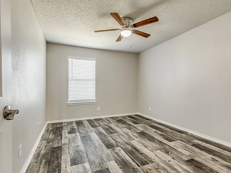 Riverpark - Bedroom
