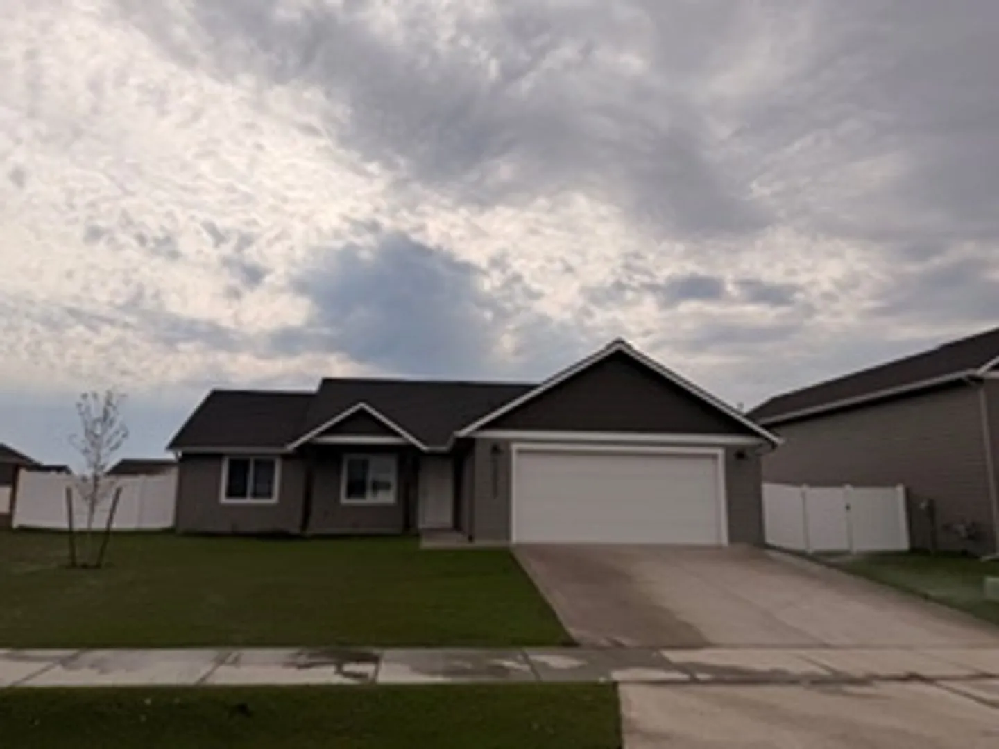 Beautiful New Construction! — Photo 1