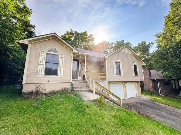 604 Wren Way, Warrensburg, MO 64093