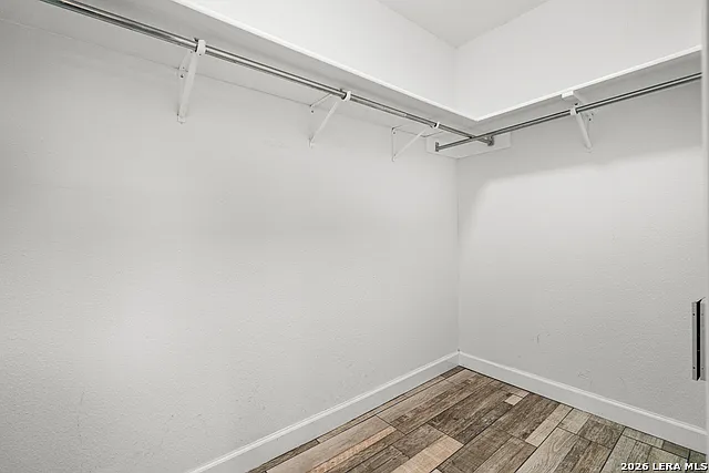 111 Ardmore St — Photo 17